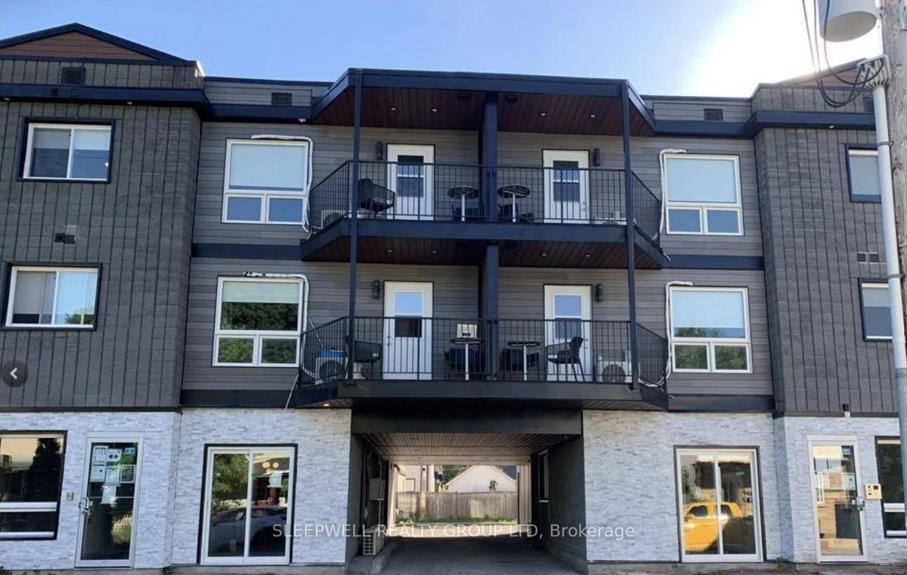 Excellent opportunity to acquire a purpose built multi residential property in one of Ottawas most desirable urban neighbourhoods.