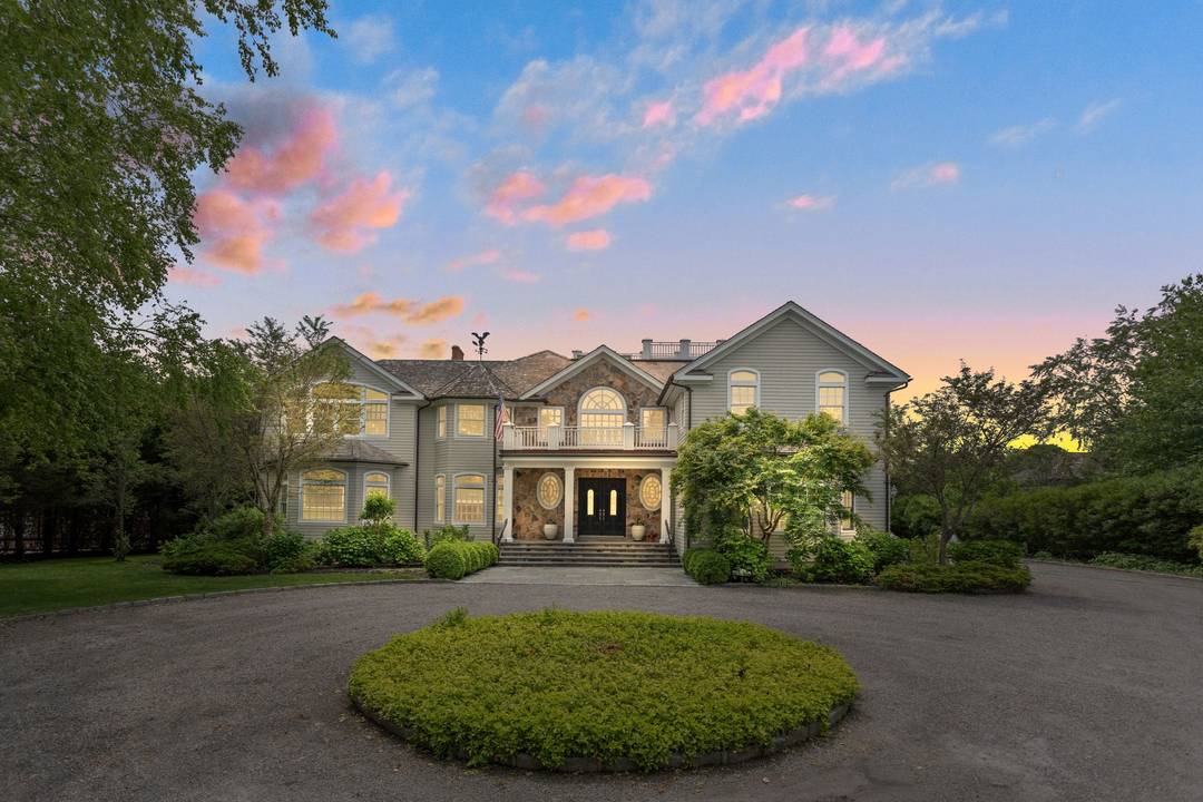 Beautiful South of the Highway Home with Pond View