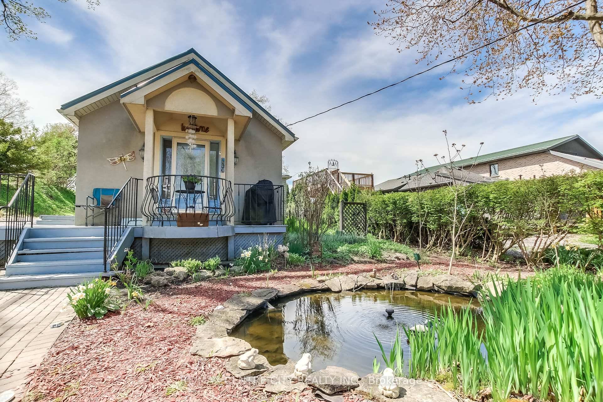 Just steps from Erie Rest beach and nestled in the heart of Port Stanley, this charming bungalow offers the perfect blend of relaxed coastal living and everyday convenience.