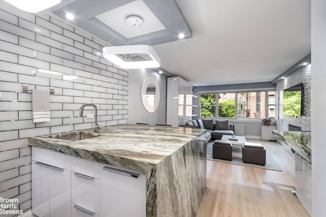 HUGE PRICE DROP MAY 1ST 2025 MOTIVATED SELLER Make this junior 1 bed uniquely converted from an alcove studio your own.