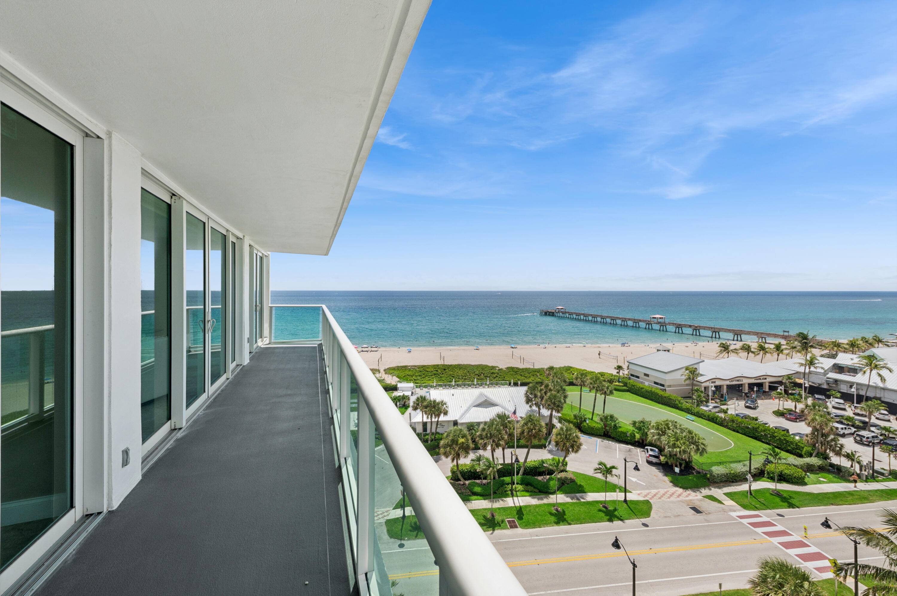 Don't miss this opportunity to own an End Unit Dream Oceanfront Condo !
