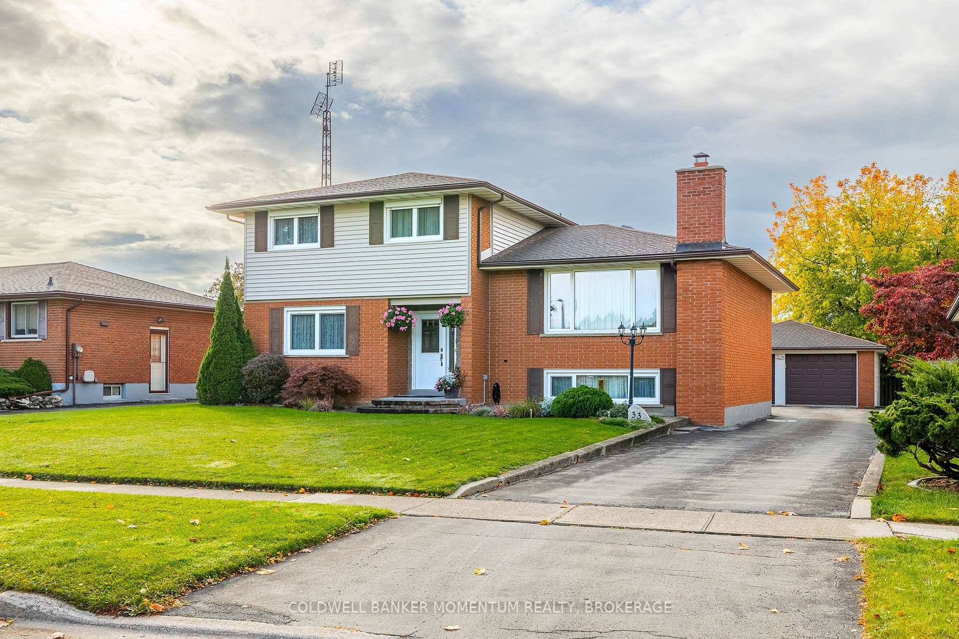 Welcome to this beautifully maintained multi level home nestled in a highly desirable neighborhood near Niagara College.