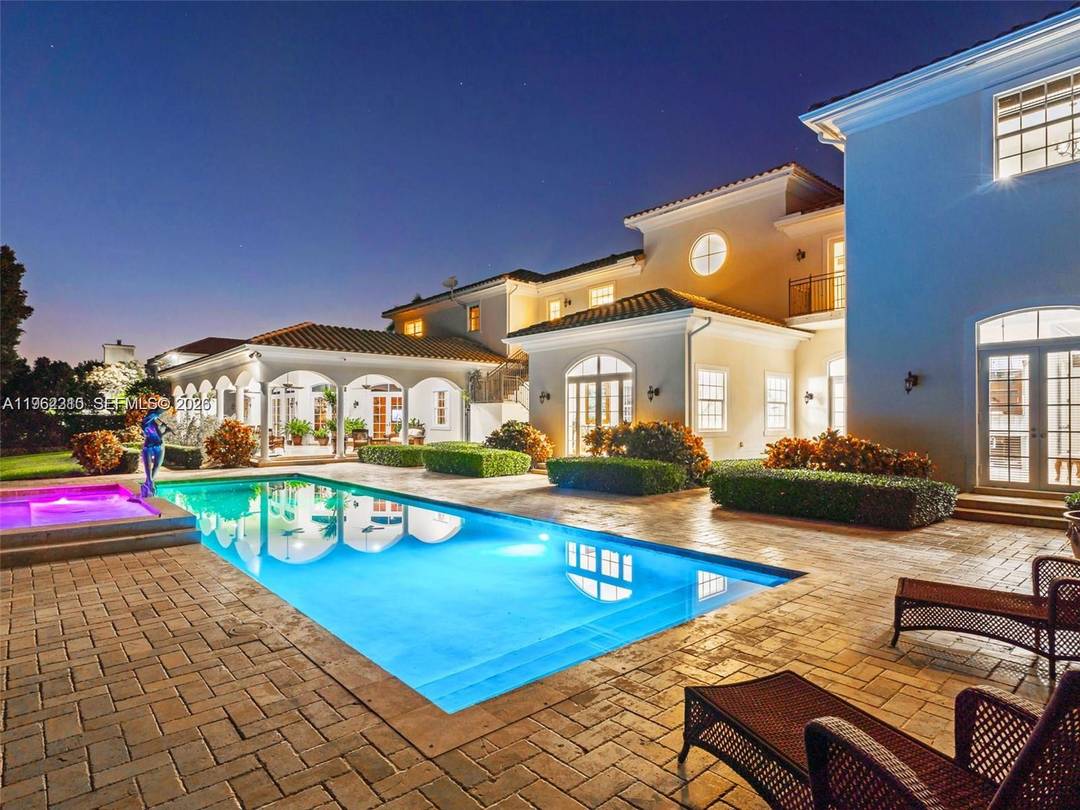Welcome to an extraordinary modern Mediterranean estate nestled in the heart of Pinecrest, Florida, where timeless architecture and contemporary luxury converge in perfect harmony.