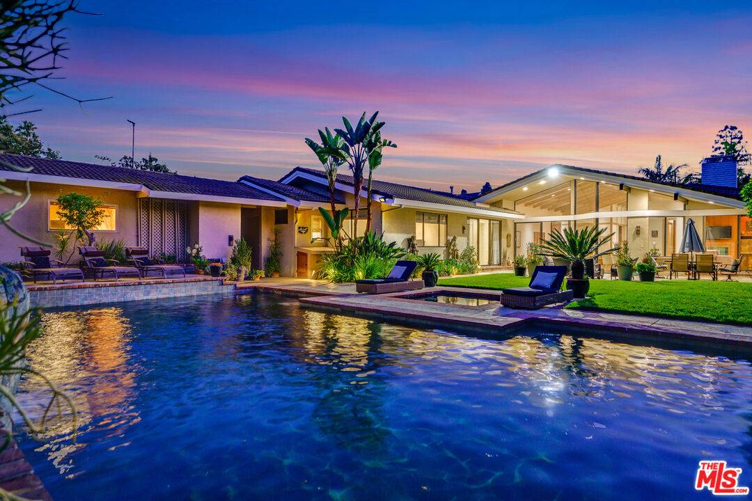 714  N Rexford Dr 5.0 Beverly Hills LA