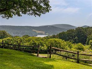 Step back in time at Lost Acre Farm to one of the last great opportunities to own over 100 acres of unencumbered land overlooking Lake Waramaug, CT s most beautiful ...
