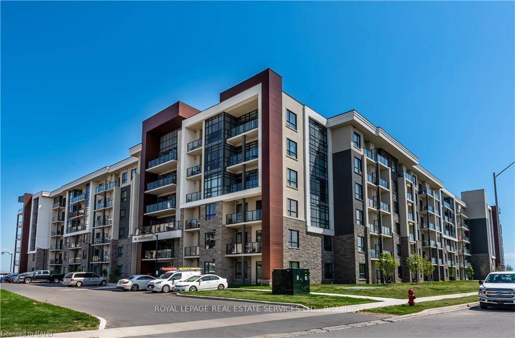 Welcome To 101 Shoreview, Gorgeous Condo Wrap Around Balcony !