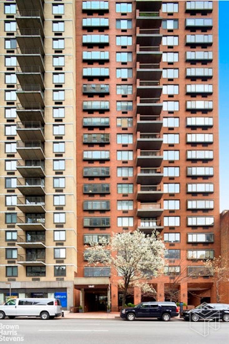 This bright and spacious 2 bedroom, 2 bath condo offers 1, 200 square feet of well designed living space in a prime Upper East Side location.