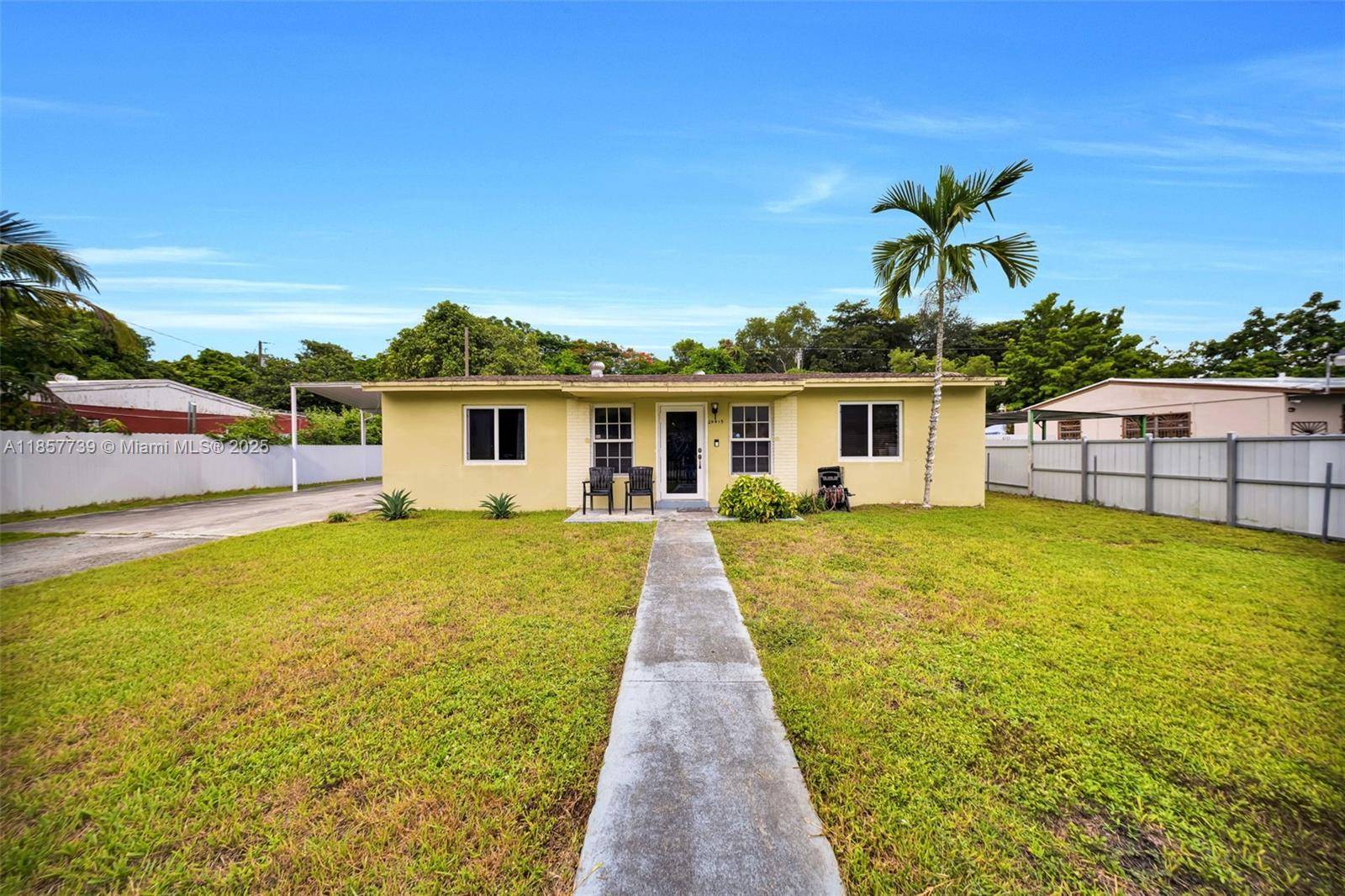 Welcome to this inviting single family home offering 3 bedrooms, 2 bathrooms, and an oversized living room perfect for entertaining or relaxing with loved ones.
