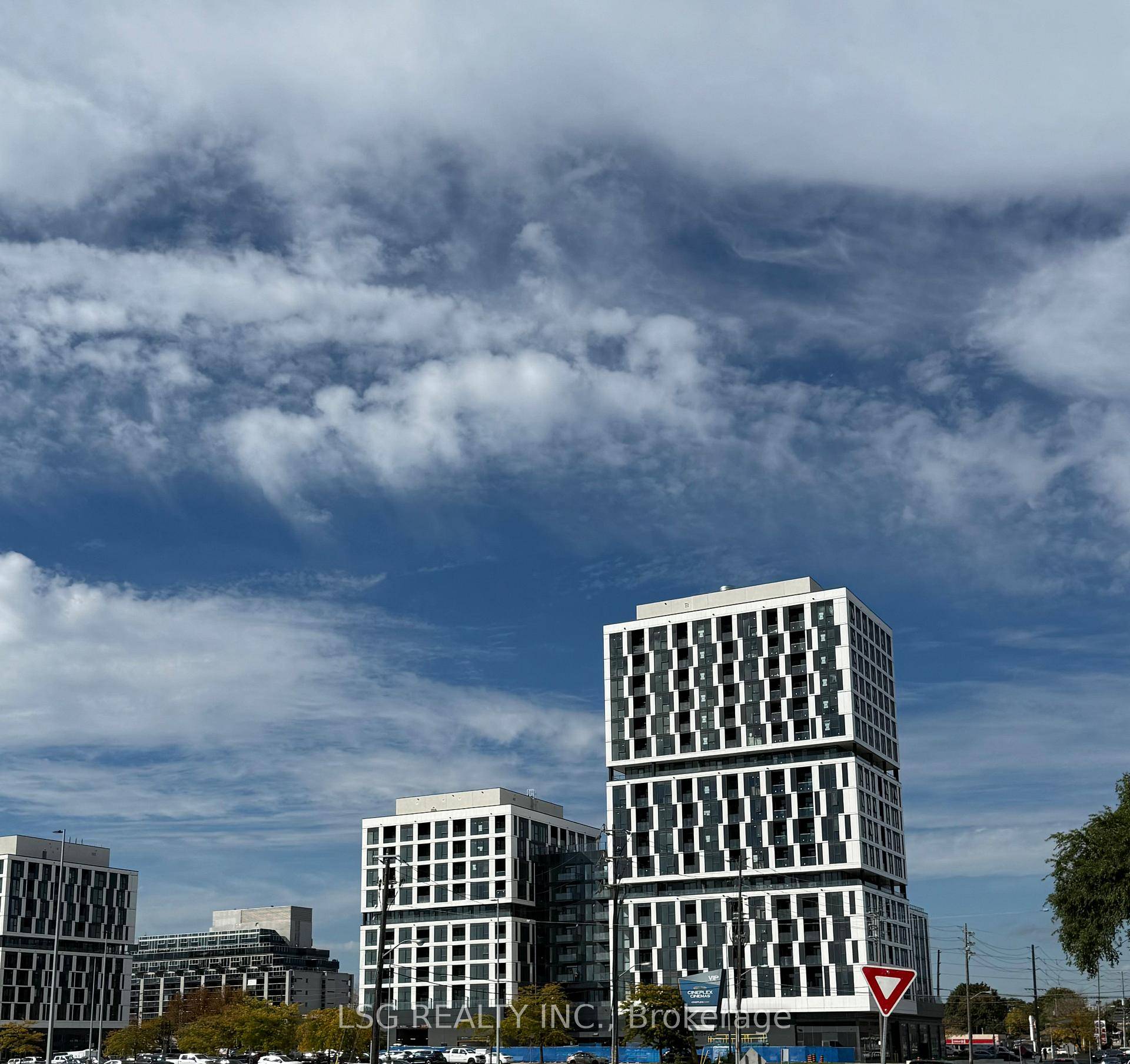 Welcome to Brand New Functional and Spacious 1 Den with 2 Full Bathrooms with Parking and Locker at The Verge by RioCan.