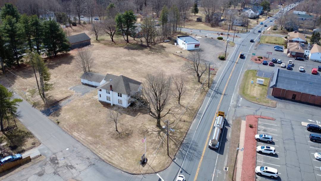 Multi parcel, commercial and residential package available in Enfield's Scitico neighborhood.