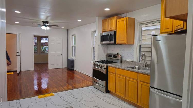 Beautiful apartment newly renovated.