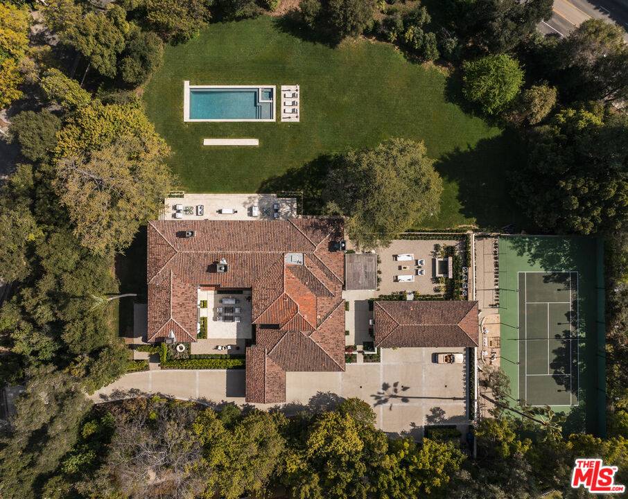 115  N Carolwood Dr 5BR Bel Air La