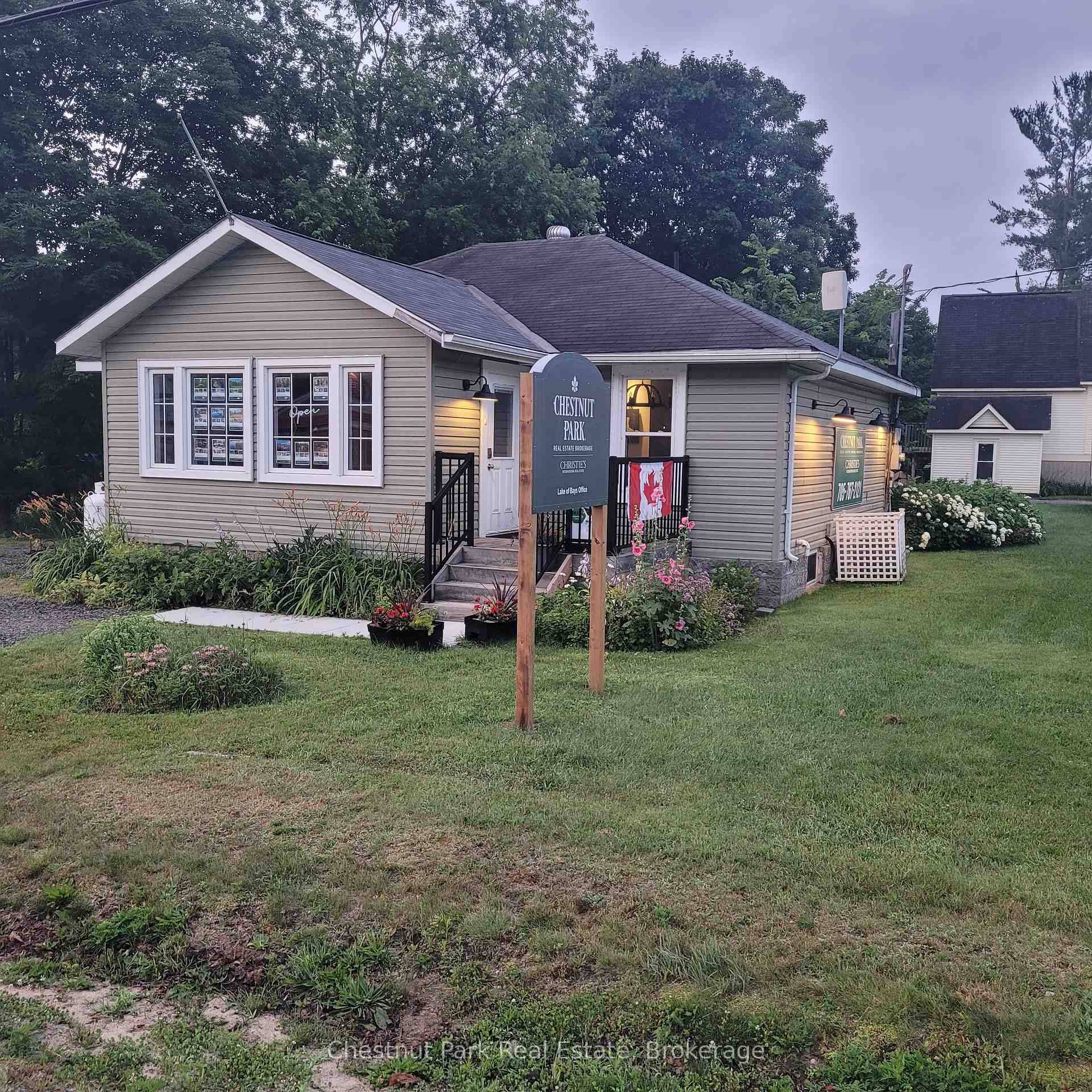 For Lease Charming Commercial Space in Prime Baysville Location.