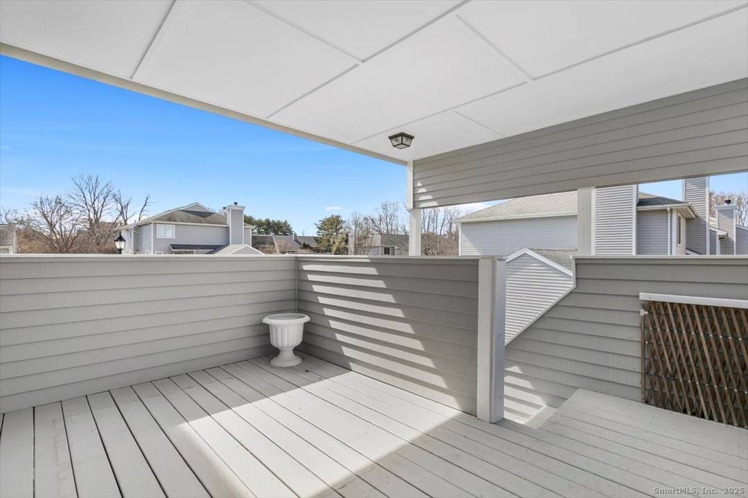 Welcome to 372 Old Rock Road a bright and beautifully updated townhome in Branford's sought after Meadows community !