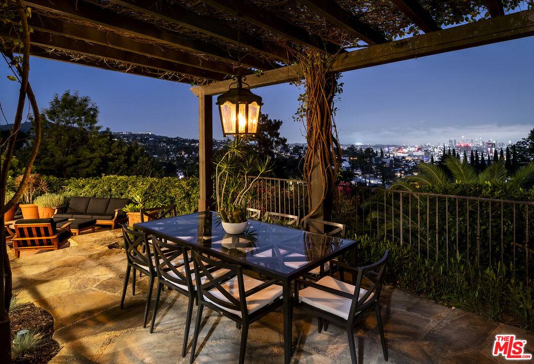 7020 La Presa Dr 4BR Hollywood Hills East La