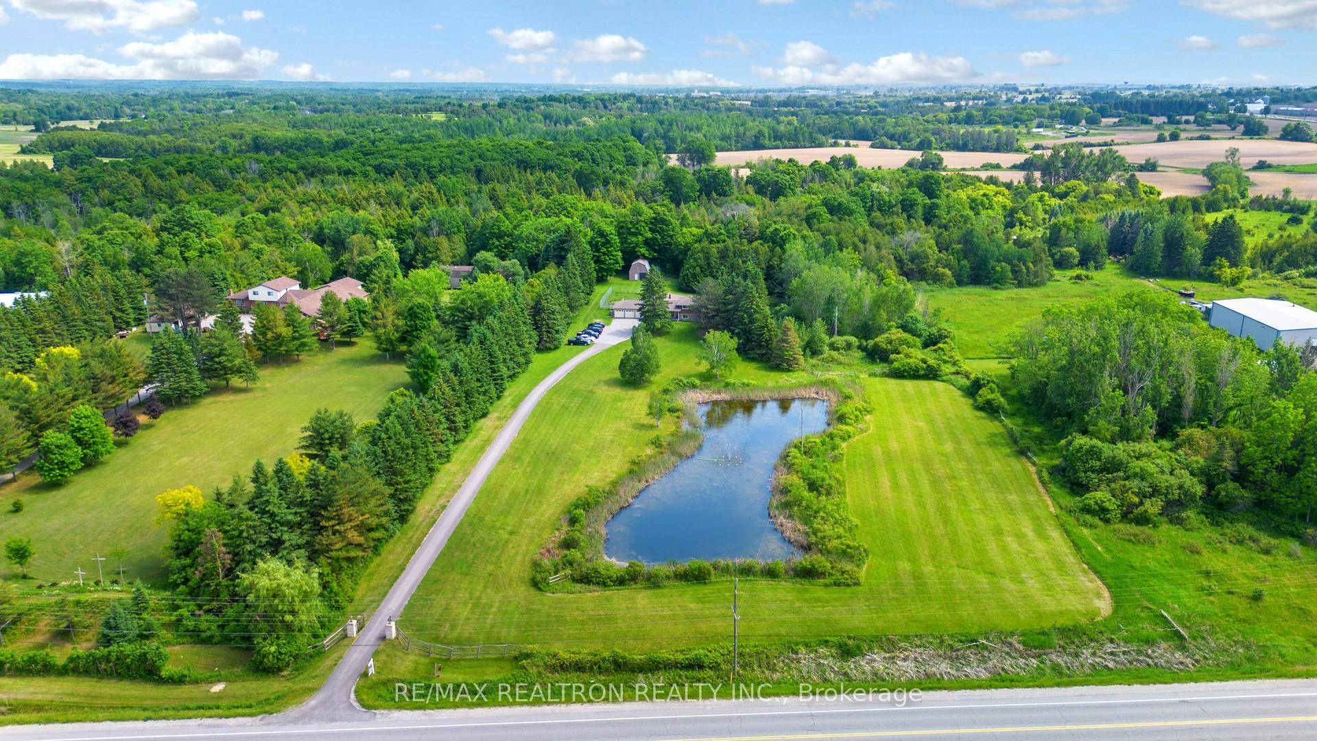 Approximately 4535 sqft of total square footage space.