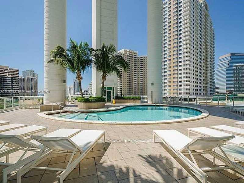 AMAZING VIEWS OF BISCAYNE BAY amp ; THE MIAMI RIVER FROM THIS 26TH FLOOR BRICKELL KEY CONDO.