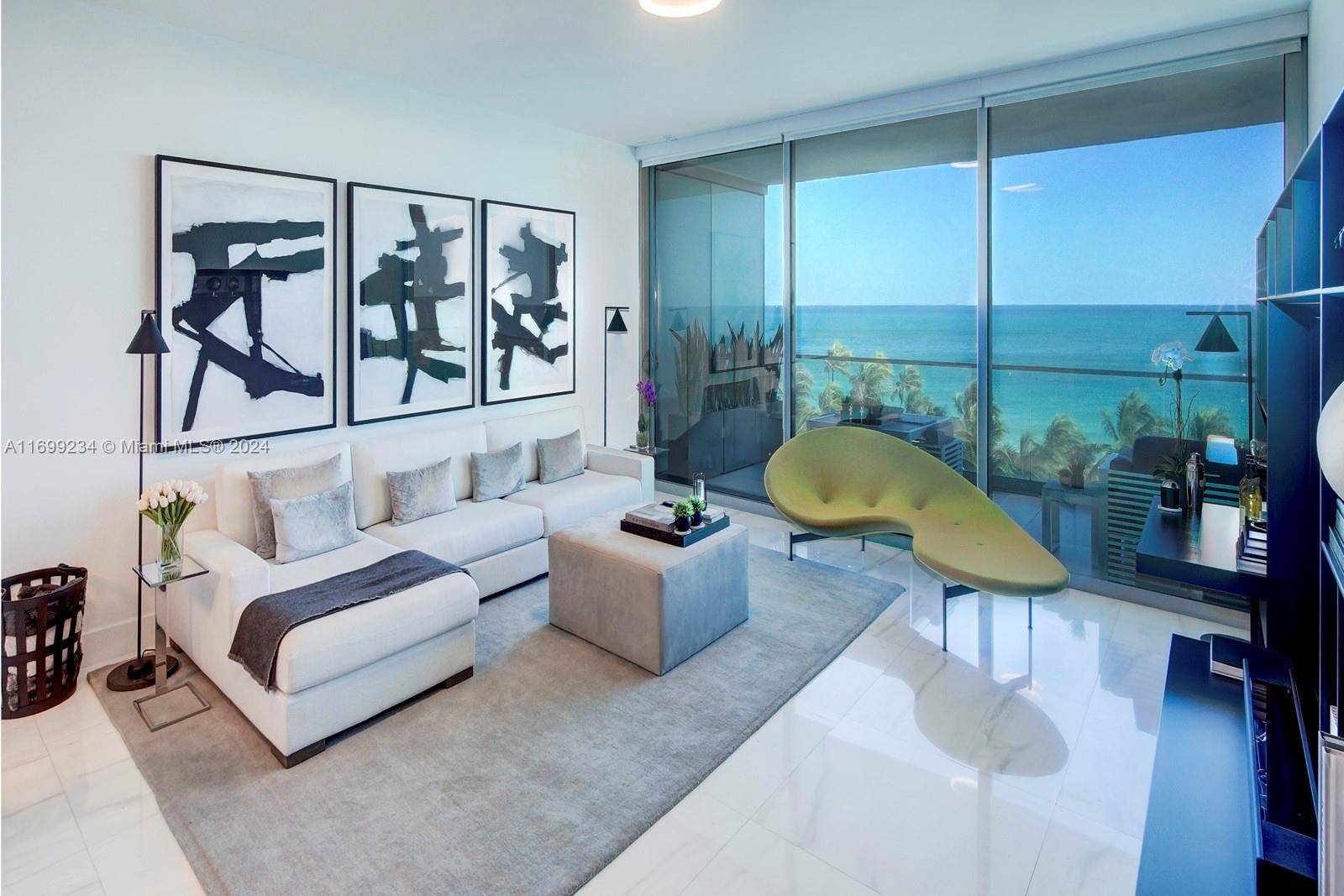 Oceana Bal Harbour, immerse yourself in nature with a spectacular ocean view in the most prestigious neighborhood.