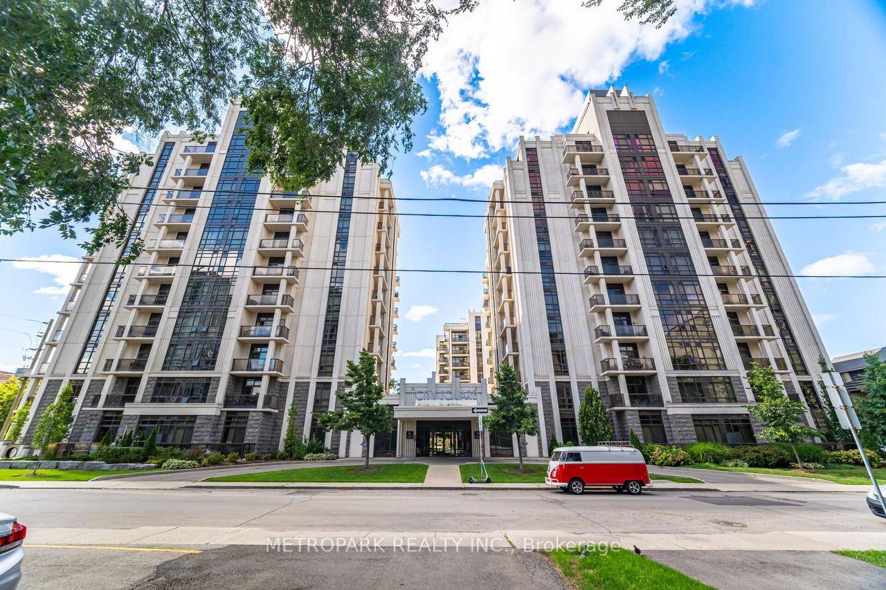 Welcome to Unit 102 at 85 Robinson Street An Ideal Opportunity To Step Into Homeownership In One of Hamilton's Most Sought After Neighbourhoods.