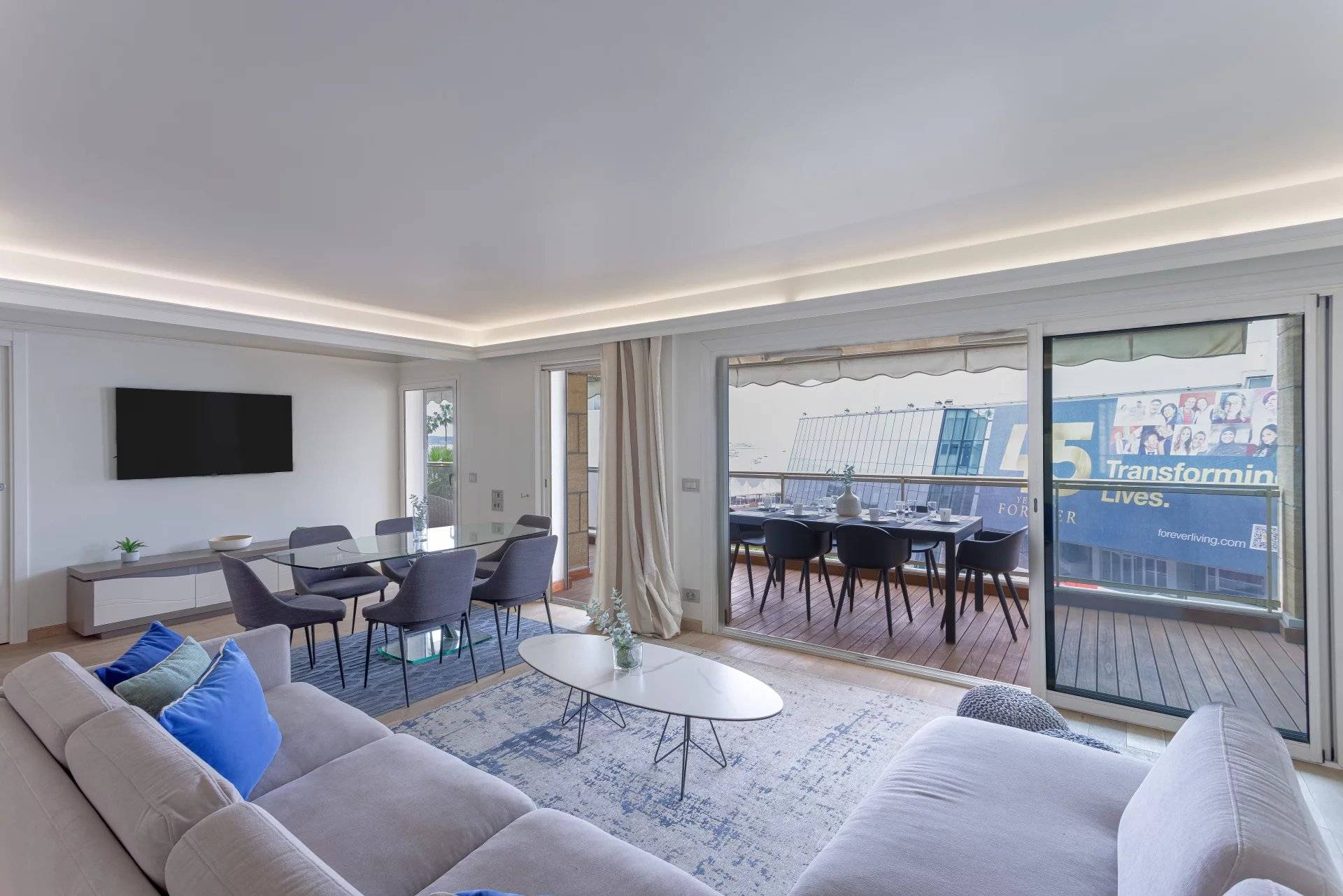 CANNES CROISETTE - Apartment facing the Palais des Festivals