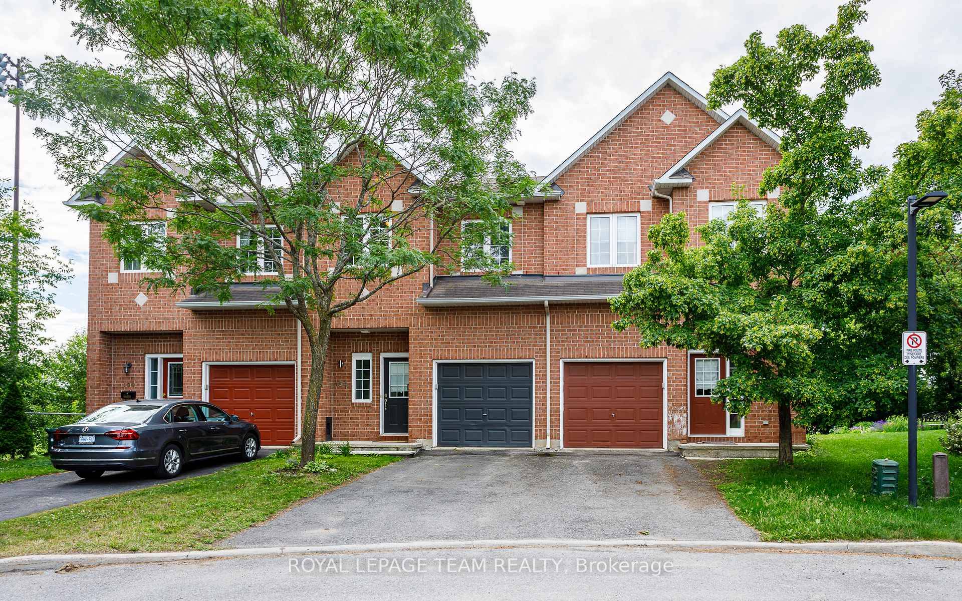 Welcome to this bright and inviting 3 bedroom, 2 bathroom townhome perfectly located on a peaceful cul de sac.