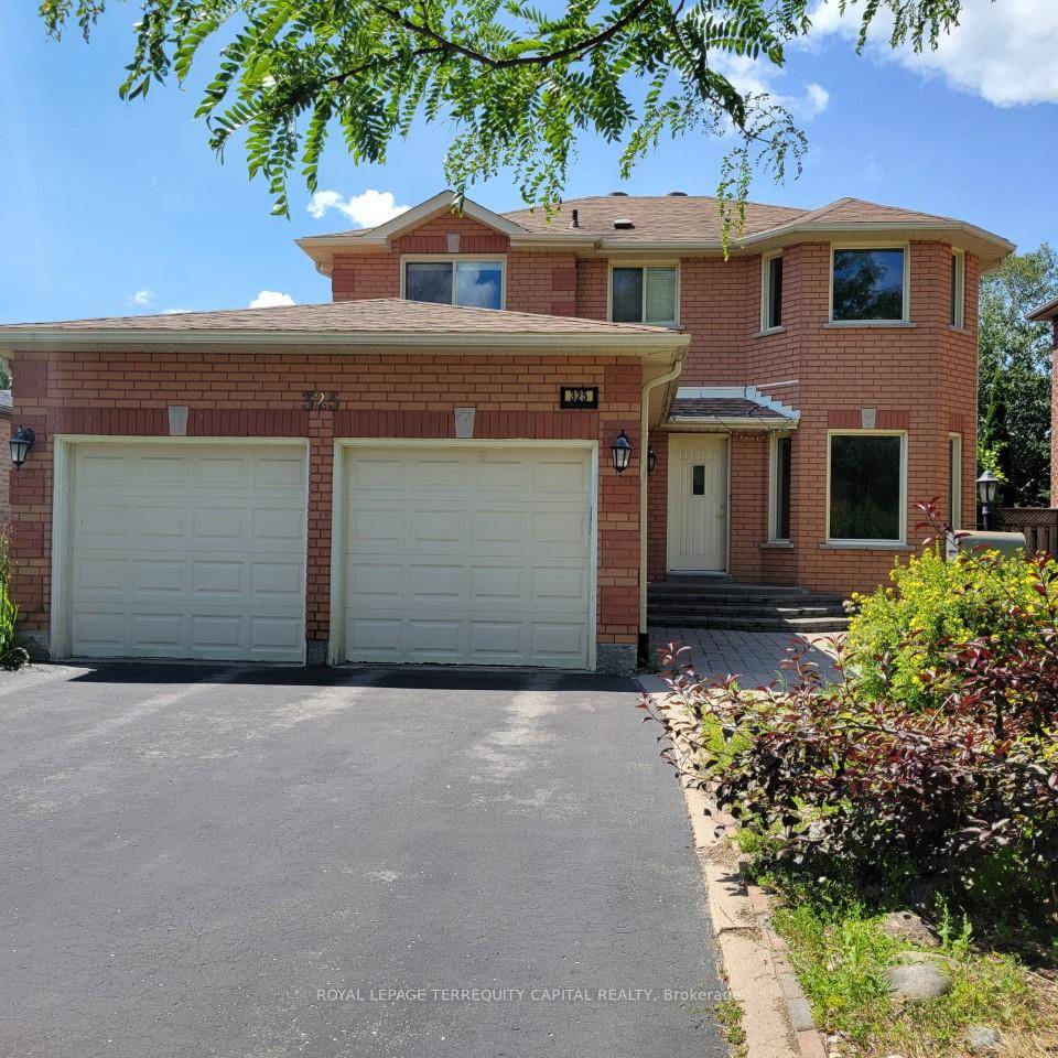 Beautiful 4 BDR 3 Bath House with an additional 5th Bedroom in basement situated In a Family Friendly Neighborhood, close to Amenities, Go Train, Hwy 400.