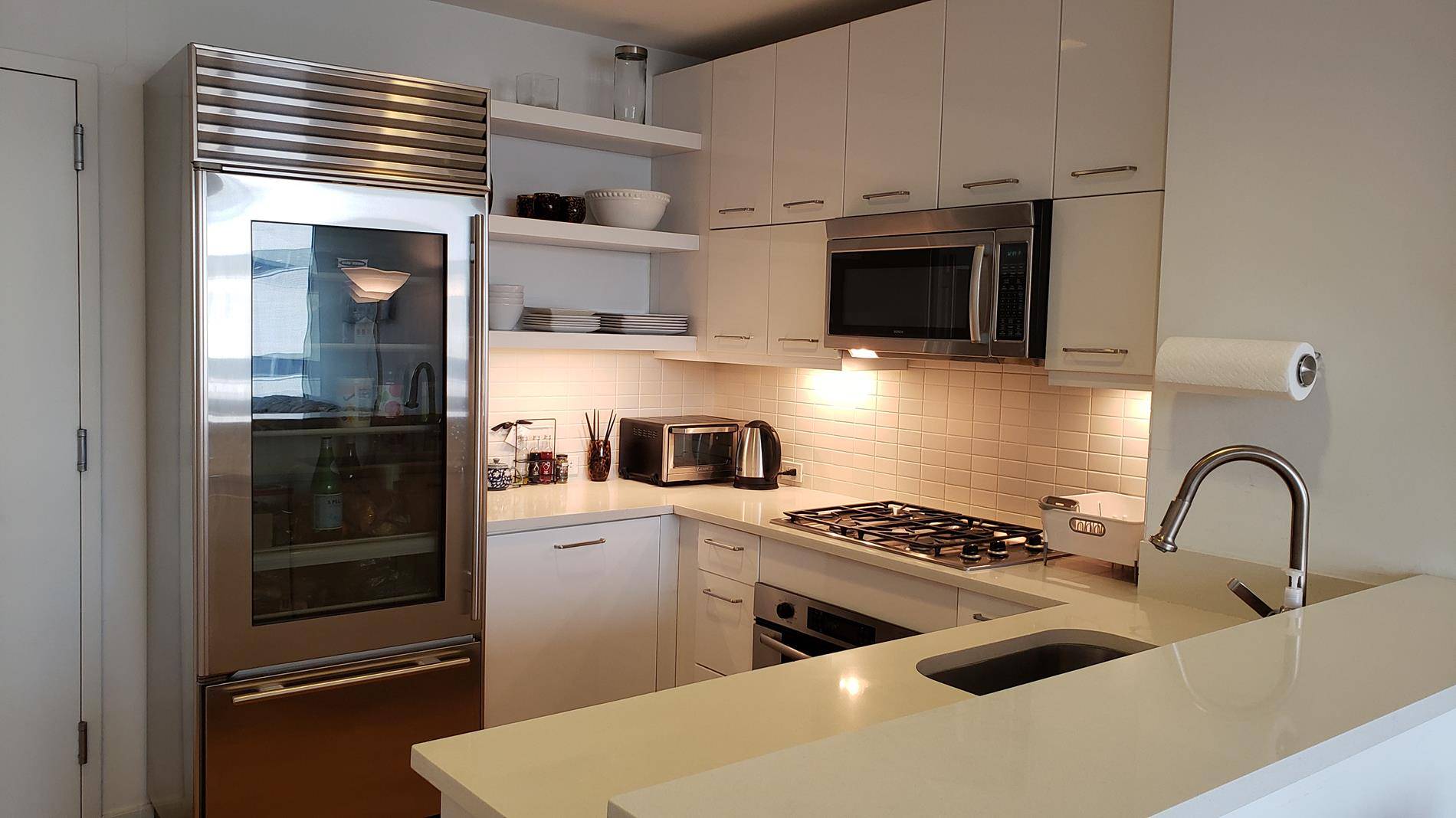 Welcome to the Atelier ! High end living on 42nd street NYC in a fully FURNISHED unit.
