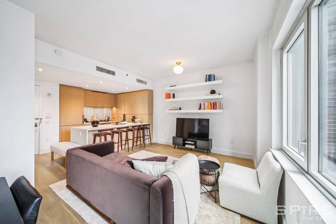 BROOKLYN GROVE S MOST COMPELLING 1BR VALUEA rare opportunity to own a bright, thoughtfully designed one bedroom at The Brooklyn Grove offering exceptional value within the building.