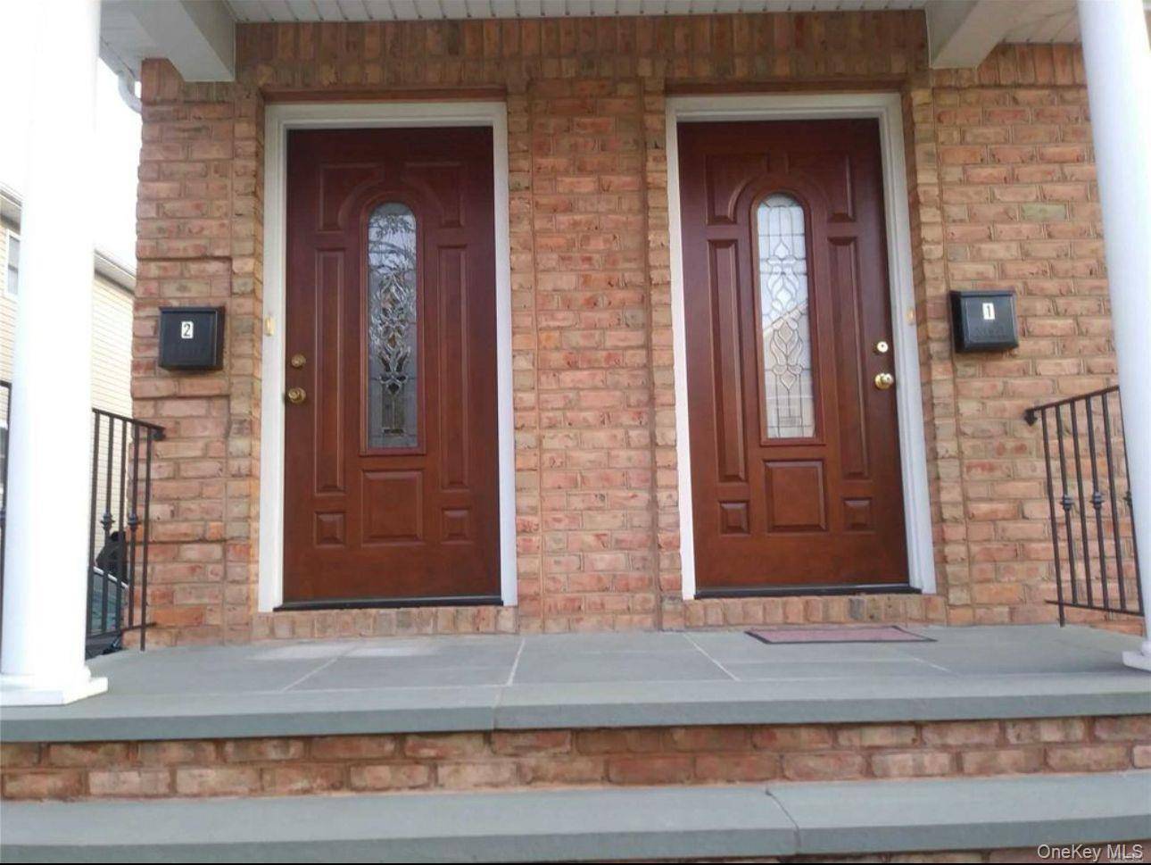 Beautiful 3 bedroom, 2 full bathroom apartment located on the second floor.