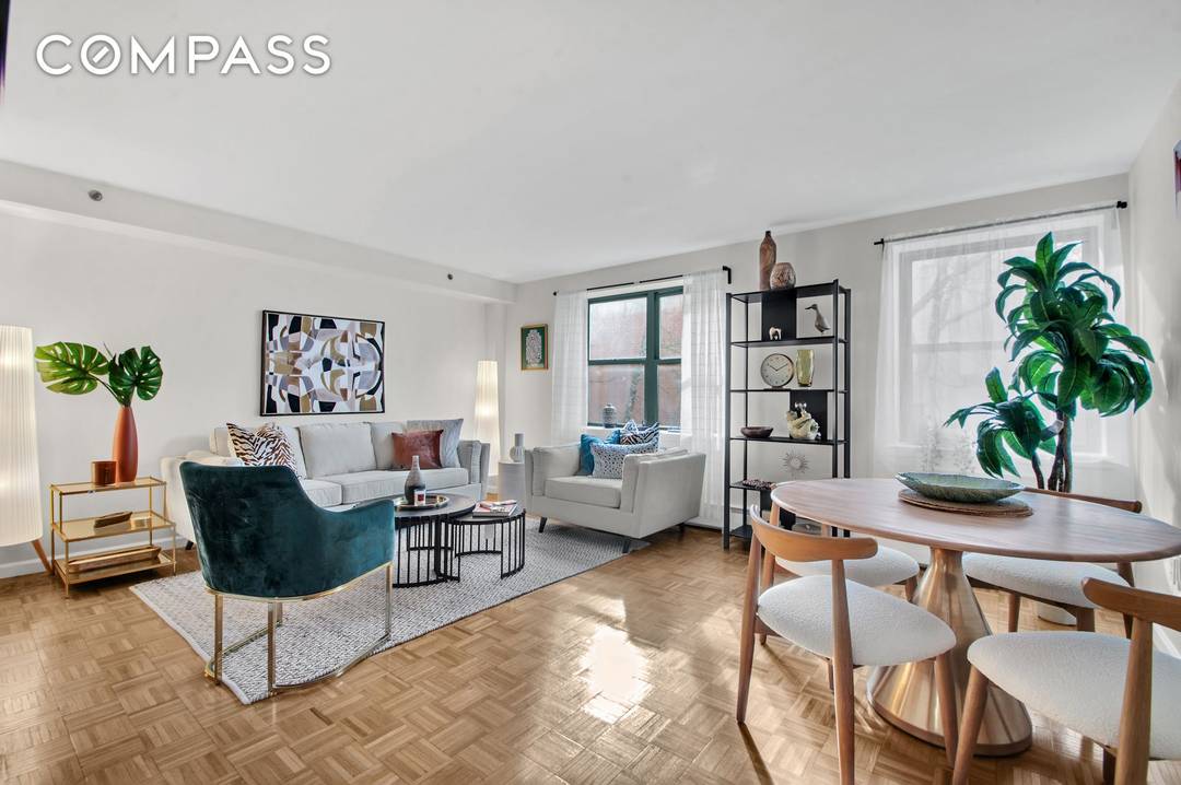 Discover the perfect blend of comfort, convenience, and style in this spacious Harlem residence.