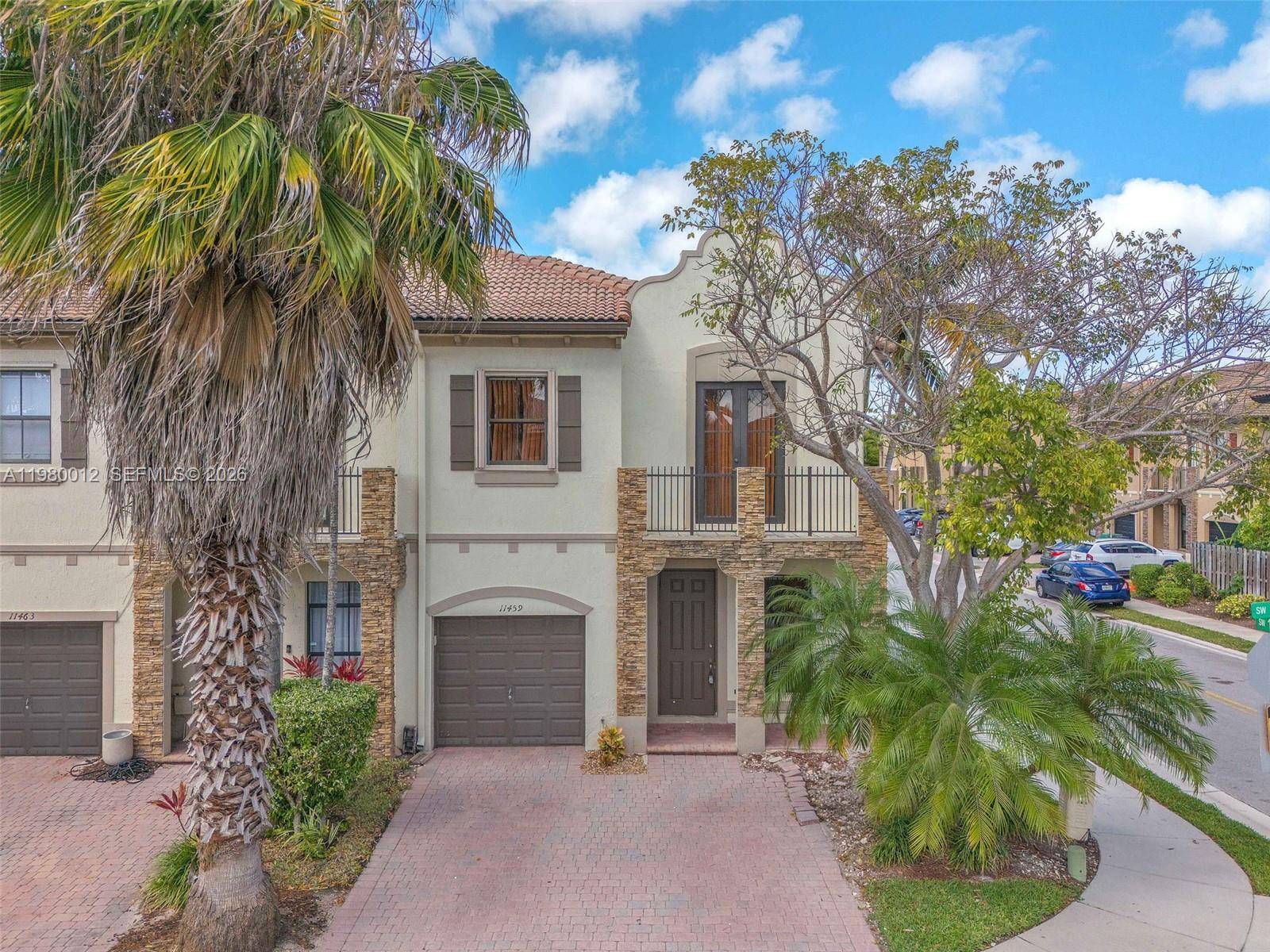 Well maintained 3 bedroom, 2.