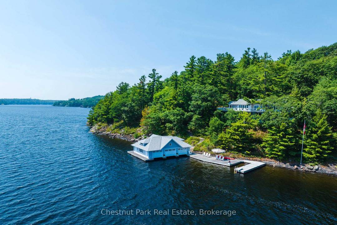 First time ever offered this Exquisite West Beaumaris Lake Muskoka 6 bedroom Beauty minutes to Port Carling has been custom crafted for legacy and designed for privacy The S to ...