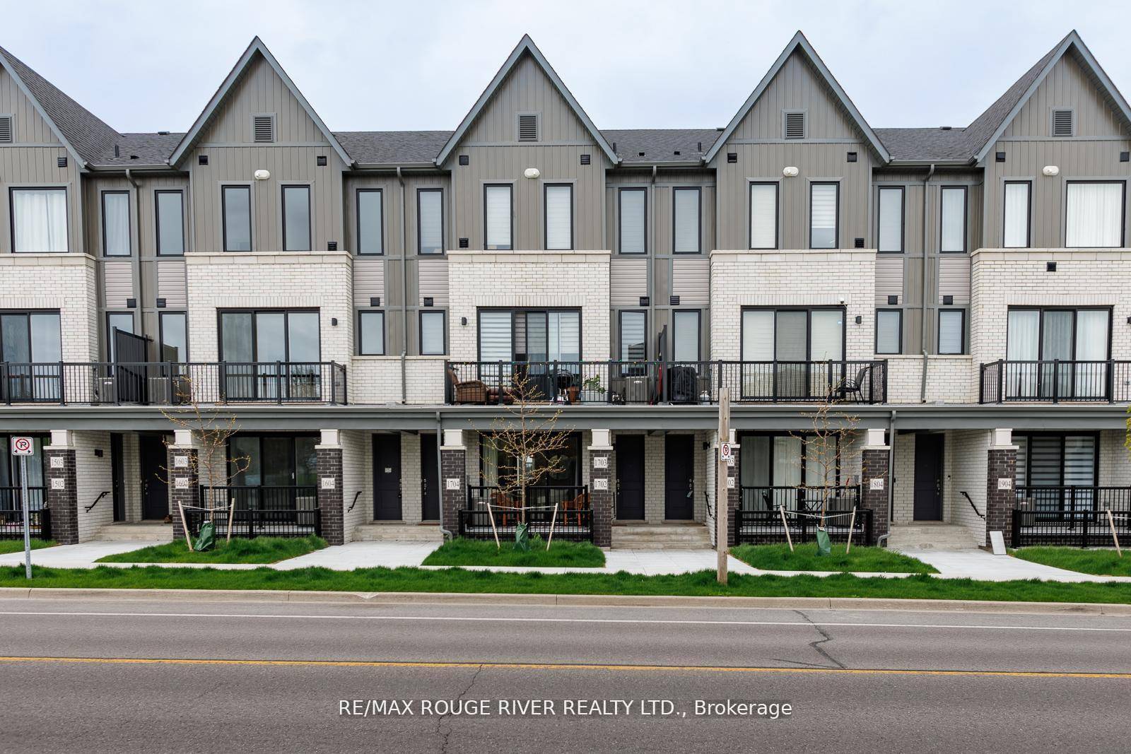 2 Bdrm, 2 Bath Stacked Condo Townhome For Lease.