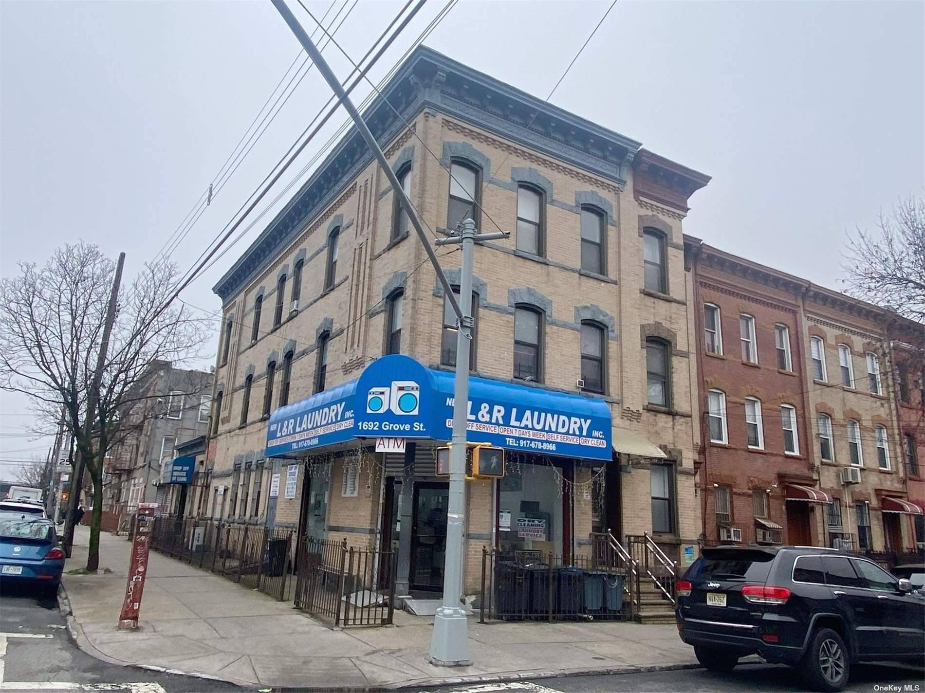 Welcome to a prime investment opportunity in Ridgewood !