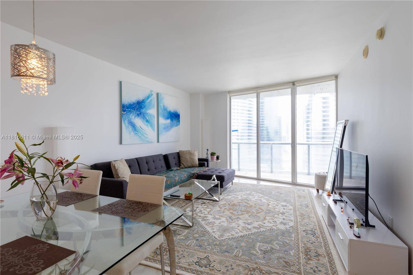 Amazing opportunity to own a turnkey ready, income producing property at one of the most popular buildings in Brickell for the right price.