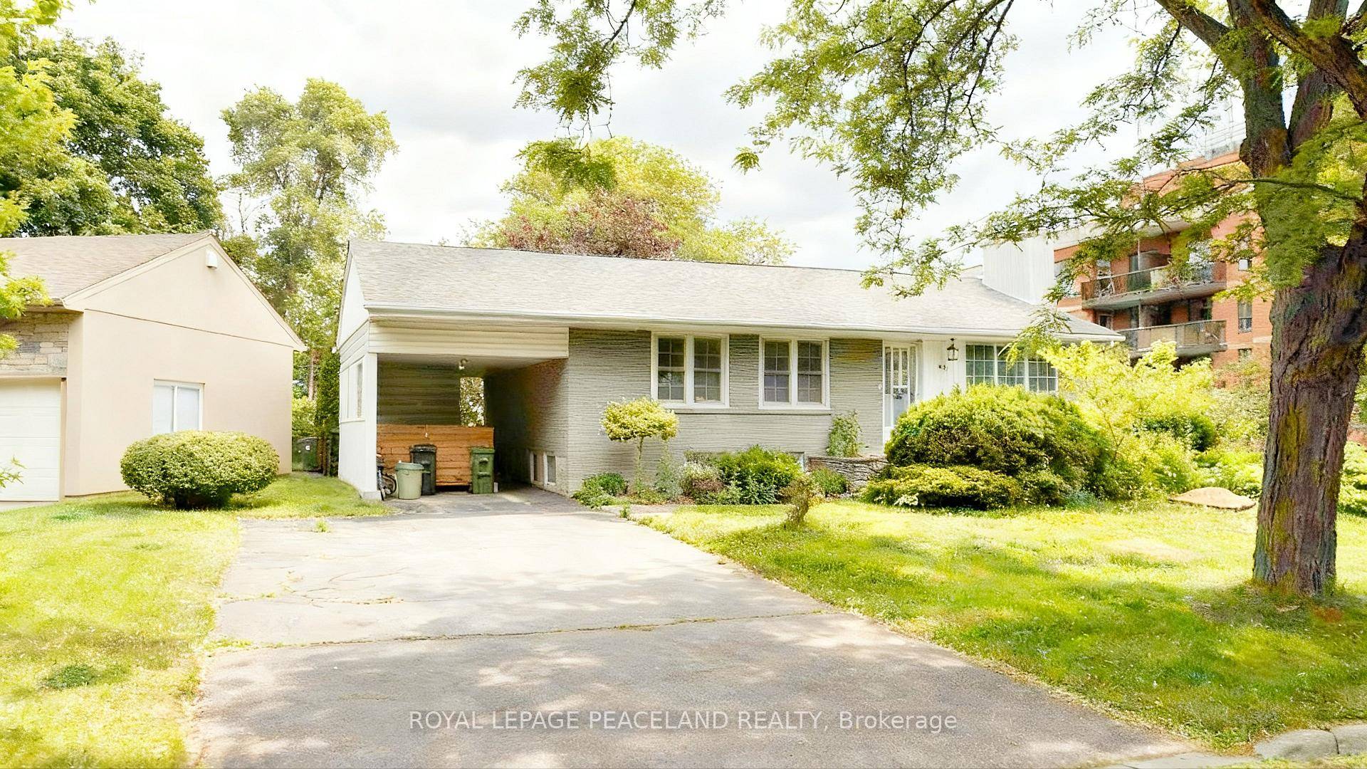 Welcome to 66 Paperbirch Drive a beautifully renovated and unique 3 bedroom, 3 bathroom bungalow apartment backing onto the scenic Paperbirch Walkway trail.