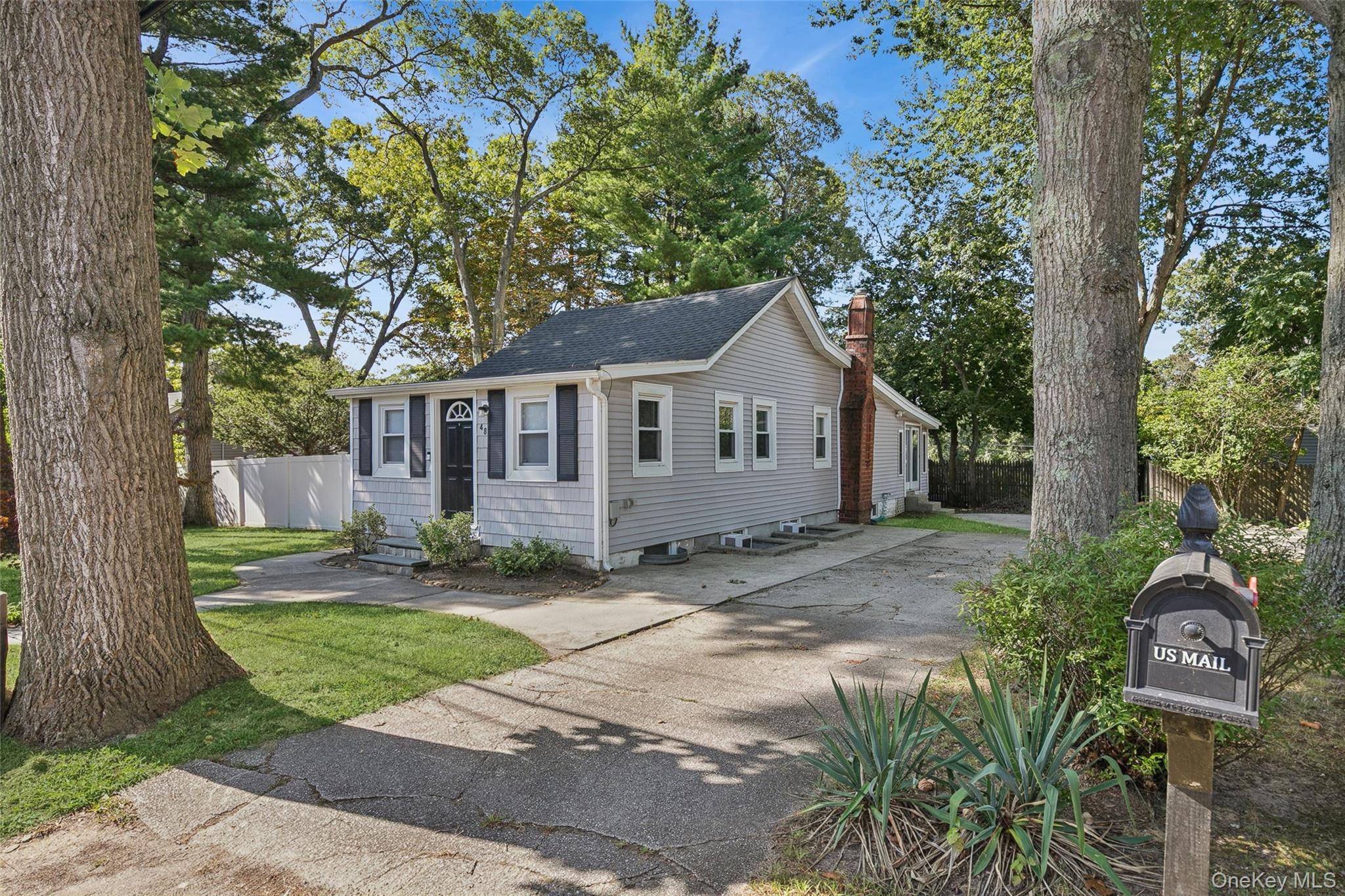 Fully renovated home inside and out in 2019 !