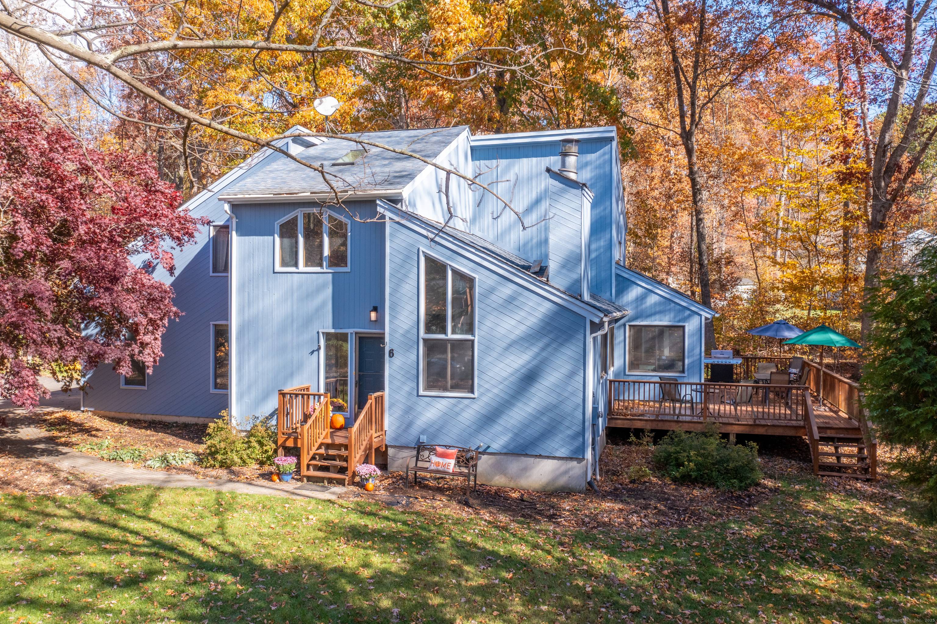 Have you ever wanted the privacy of being out in the woods but still desired to be part of one of the best neighborhoods in Marlborough ?