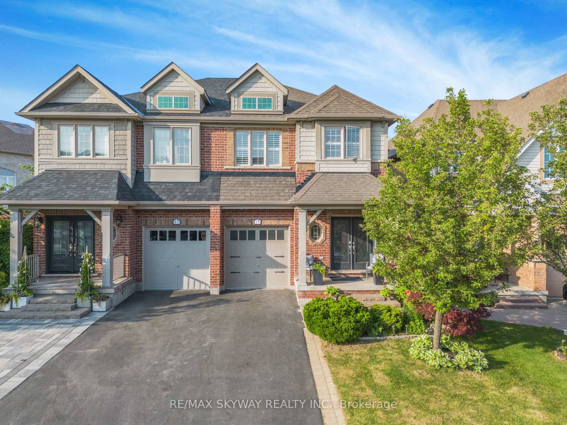Welcome to an amazing Semi Detached Home in the sought after Southfields community of Caledon !