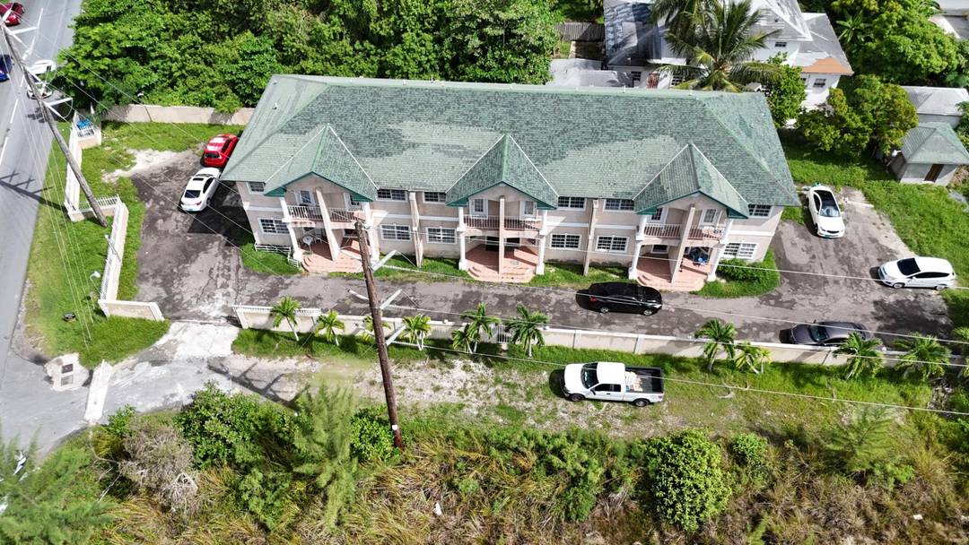 TROPICAL GARDENS Sixplex New-Providence