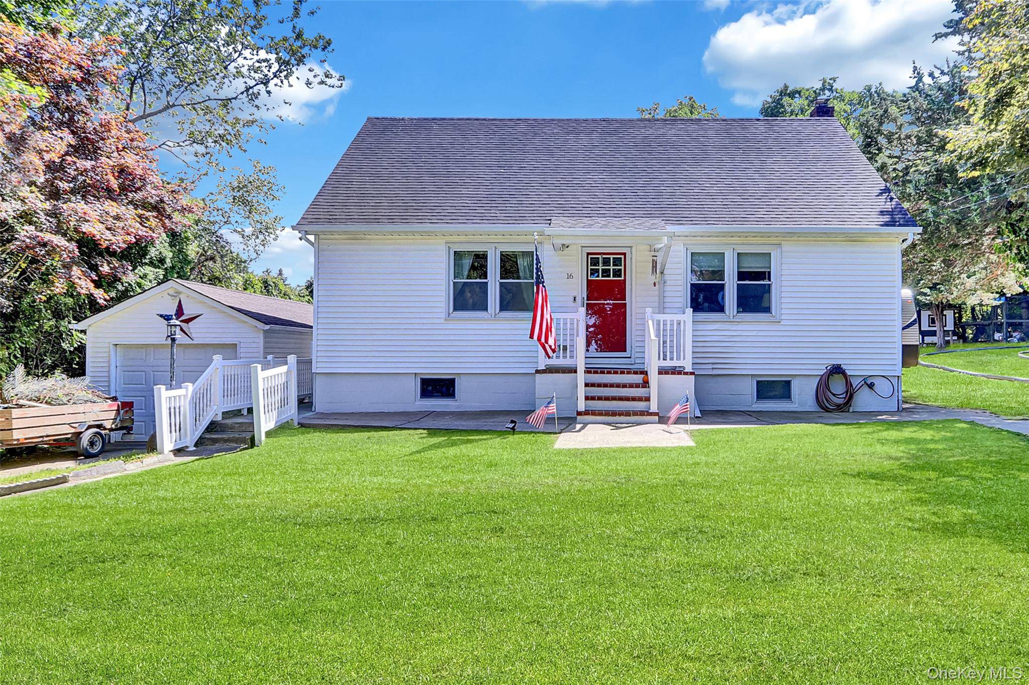 Convenient to parks, beaches, shopping, professional offices, schools Large partially wooded lot, level to rolling.