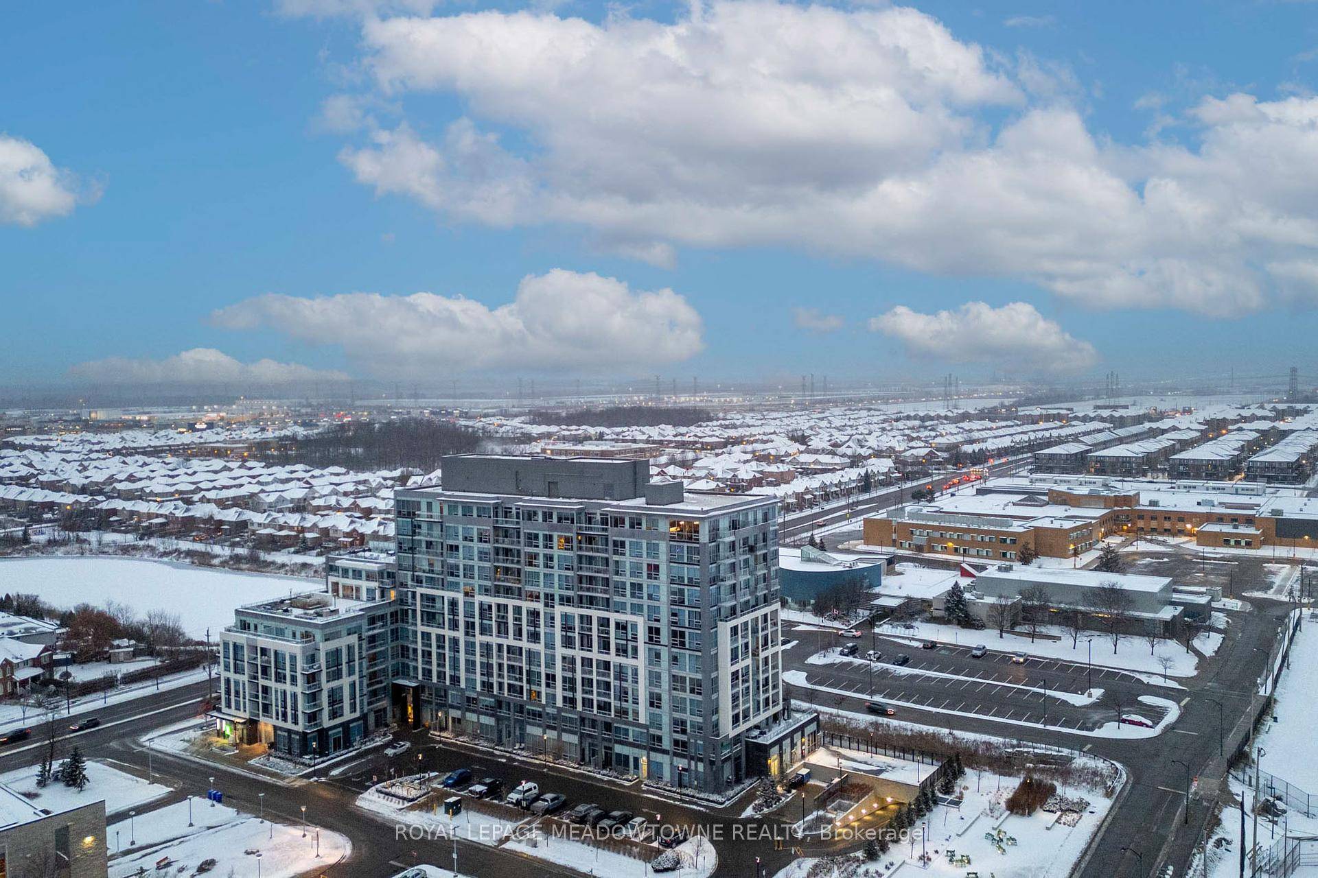 First time homebuyers and investors, this luxurious and sophisticated condo boutique offers 24 hour concerige, on site management, a guest suite, pool with hot tub, 2 saunas, gym, yoga amp ...