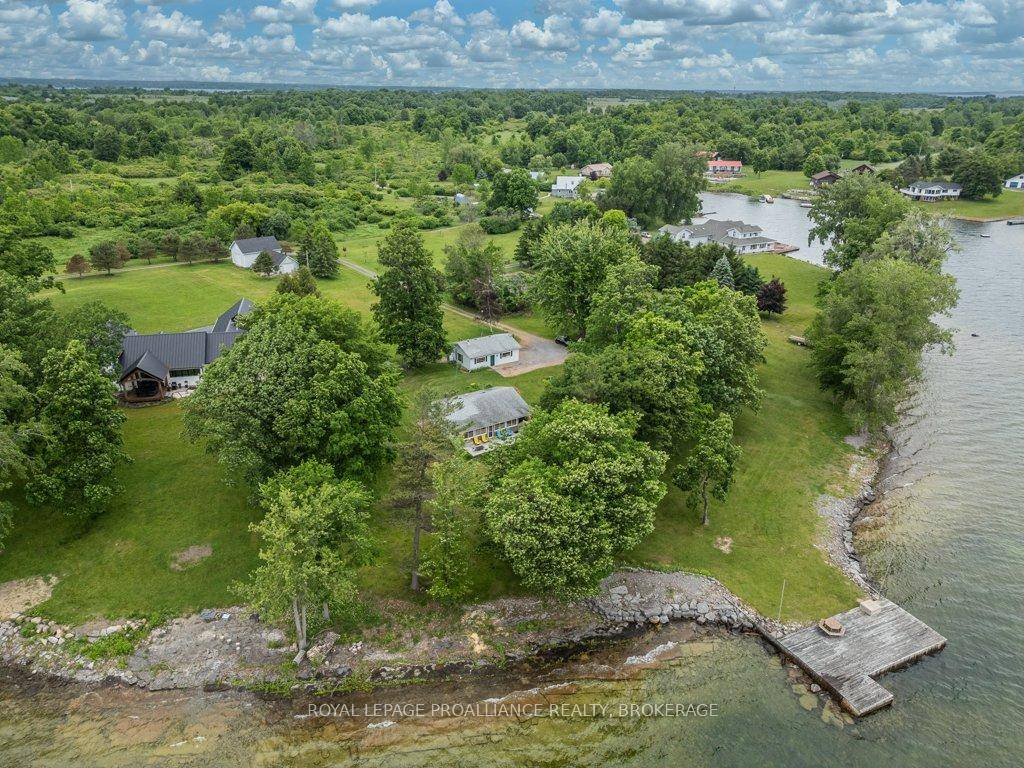 Wonderful well kept waterfront home or seasonal retreat, located on the St.