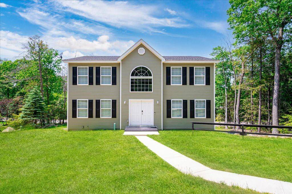 Sandy beaches, pristine lakes, sparkling pools, and crisp mountain air.