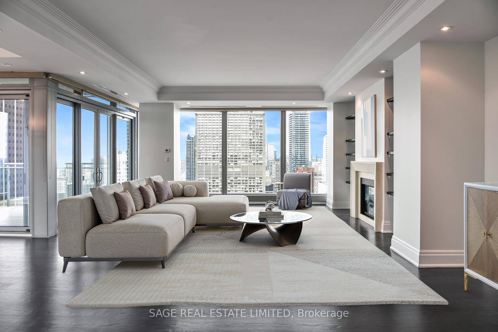Sun filled, South Eest facing executive suite in the heart of Yorkville, offering unobstructed city views.