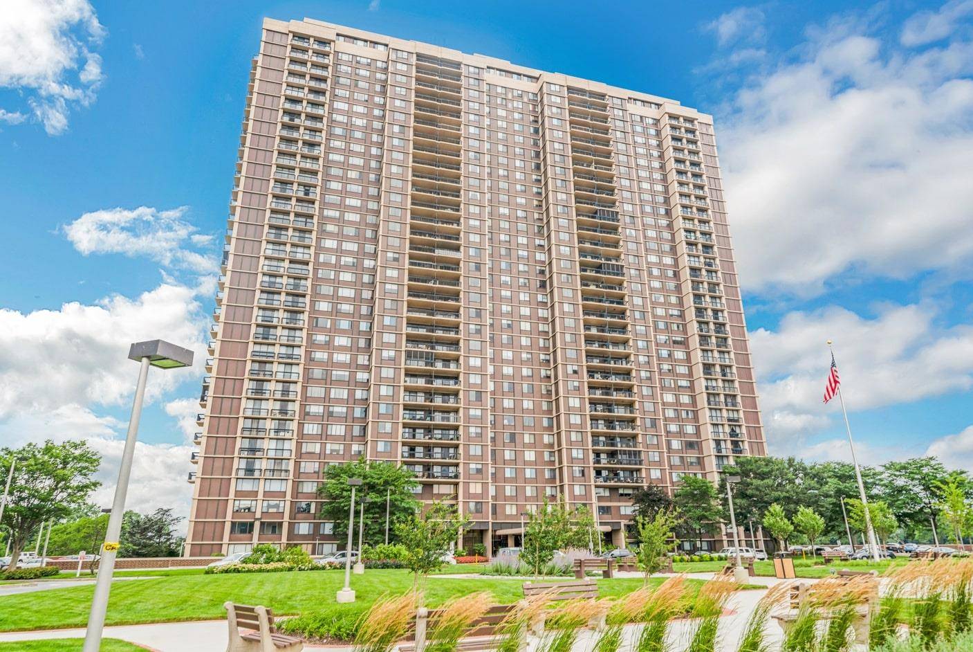 Building 1 ! This wonderful showplace has it all !