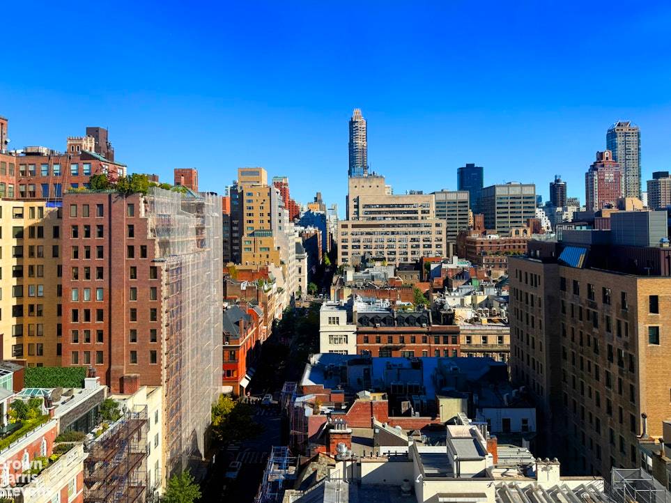 Spectacular High Floor Fifth Avenue Home This spectacular high floor residence on Fifth Avenue has been reimagined through the most thoughtful and extensive renovation imaginable.