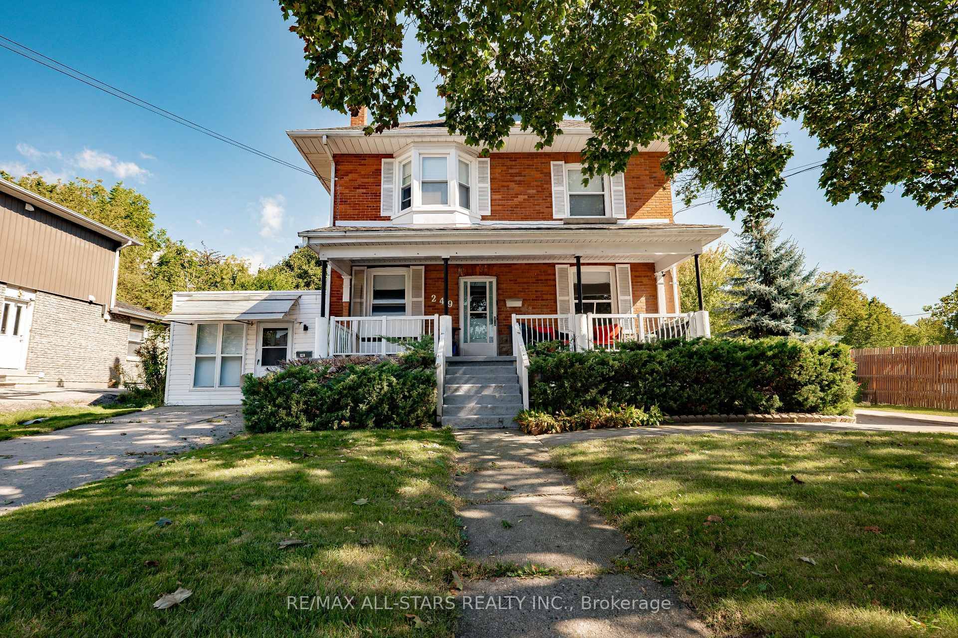 Opportunity awaits at 249 Main Street North in Markham !