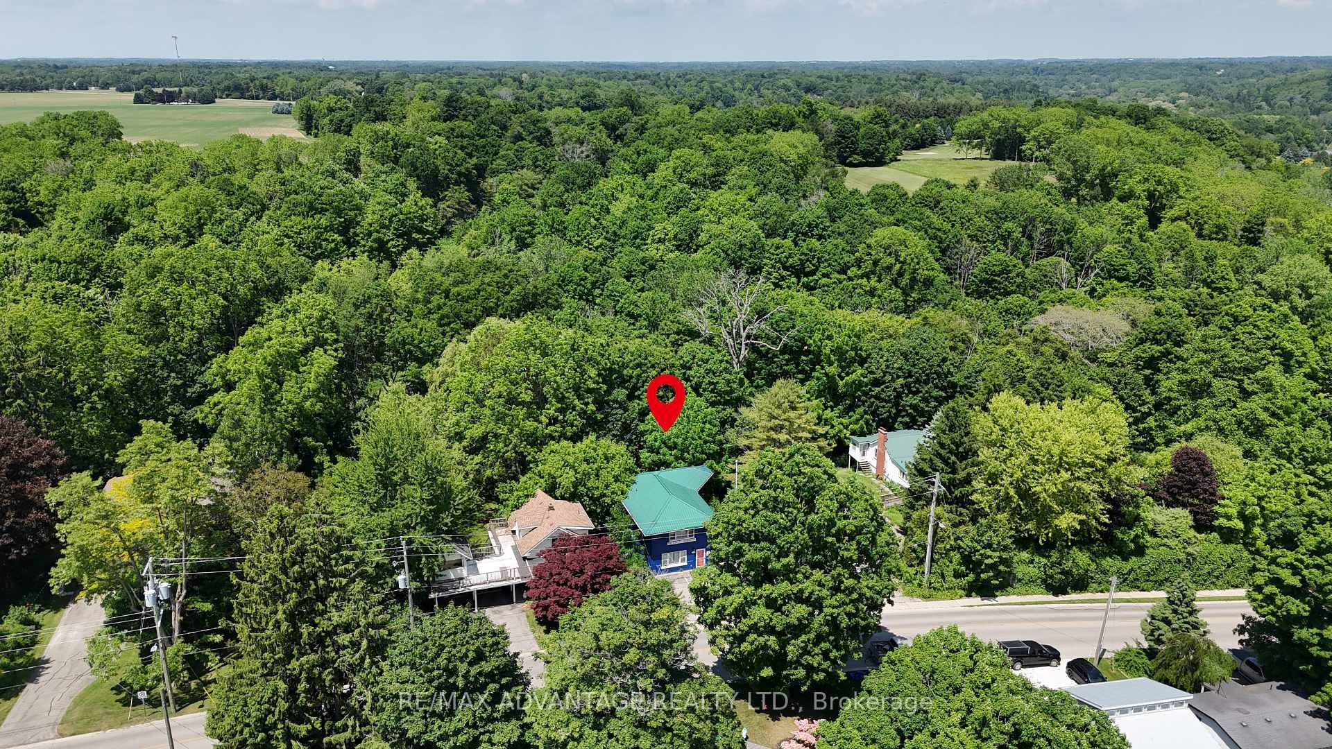 Boutique 5 Unit Airbnb Investment Property in Port Stanley's Prestigious Mitchell Heights.