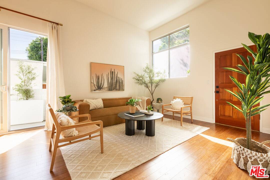 1304   Berkeley St 4BR Santa Monica La